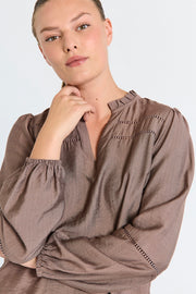 Antina Blouse 207773 | Morel | Bluse fra Freequent