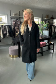 Theo Wollmantel | Schwarz | Mantel von French Laundry