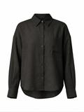 Plain Linen Shirt | Black | Skjorte fra Atelier C – nedsat