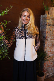 Teddy Leo Vest | Lux Leo Creme Black | Vest fra Liberté