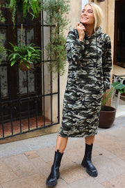 Sue Long Hoodie Dress | Camo | Kjole fra Liberté