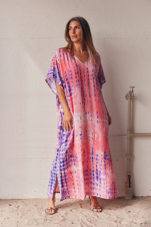 Serengeti Sun Dress | Rose | Tiedye Kaftan kjole fra Statebird