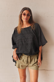 Marie Broderie Anglaise Top | Black | Bluse fra Atelier C