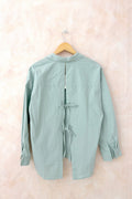 Back Bow Shirt | Grøn | Skjorte fra Atelier C – nedsat