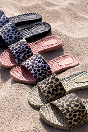 Cheri0190Gl | Platin | Slip on sandaler fra Ilse Jacobsen