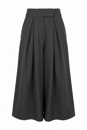 Pretty Long Bermuda | Black