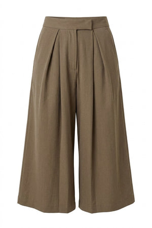 Pretty Long Bermuda | Brown