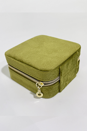 Velvet Squared Jewelry Box | Grøn | Smykkeskrin fra By Timm