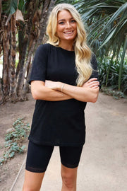 Ulle Ss Long Tshirt | Black | T-shirt fra Liberté