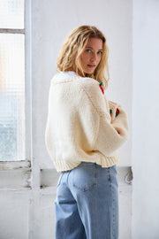 Strawberry Cardigan | Ecru | Strik fra Avery