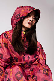 Ikat | Dark Pink | Regnponcho fra Rainkiss