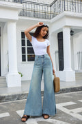 Jade Wide Leg Jeans | Hellblau | Jeans von Avery