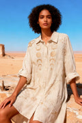 Cresent Moon Embroidery Shirt Dress | Kjole fra Avery – nedsat
