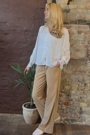 Rigmor Ls Blouse | White | Bluse fra Liberté