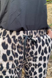 Alma shorts | Big Lux Leo Fossil | Shorts fra Liberté Essentiel