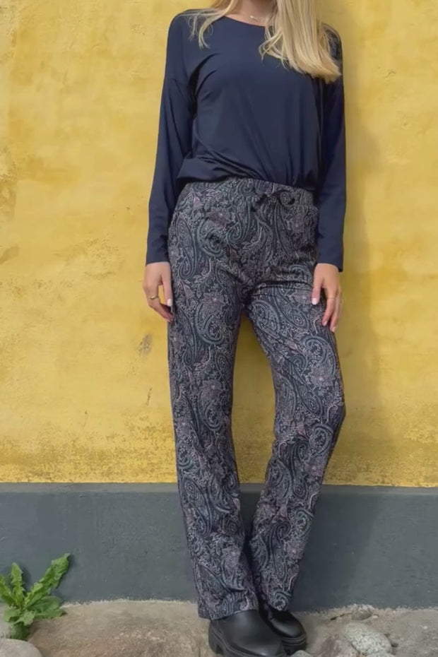 Alma Wide Pants | Night Sky Paisley | Bukser fra Liberté