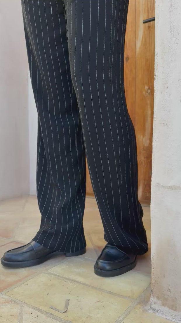 Neo Pants | Black Pinstripe | Bukser fra Liberté