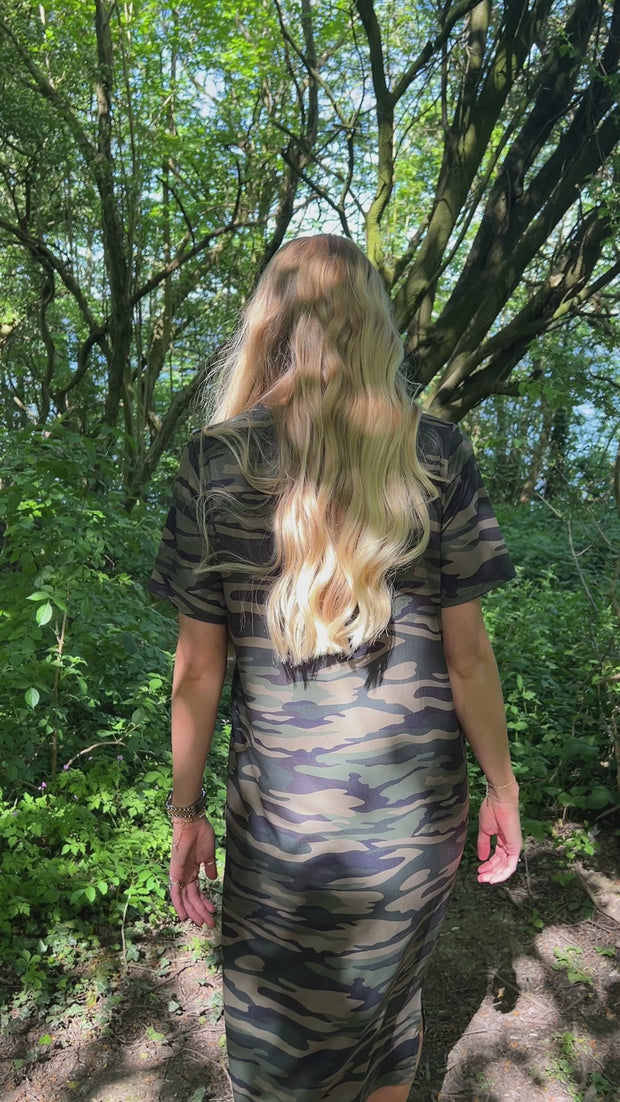 Alma Tshirt Dress | Dusty Camo | Kjole fra Liberté
