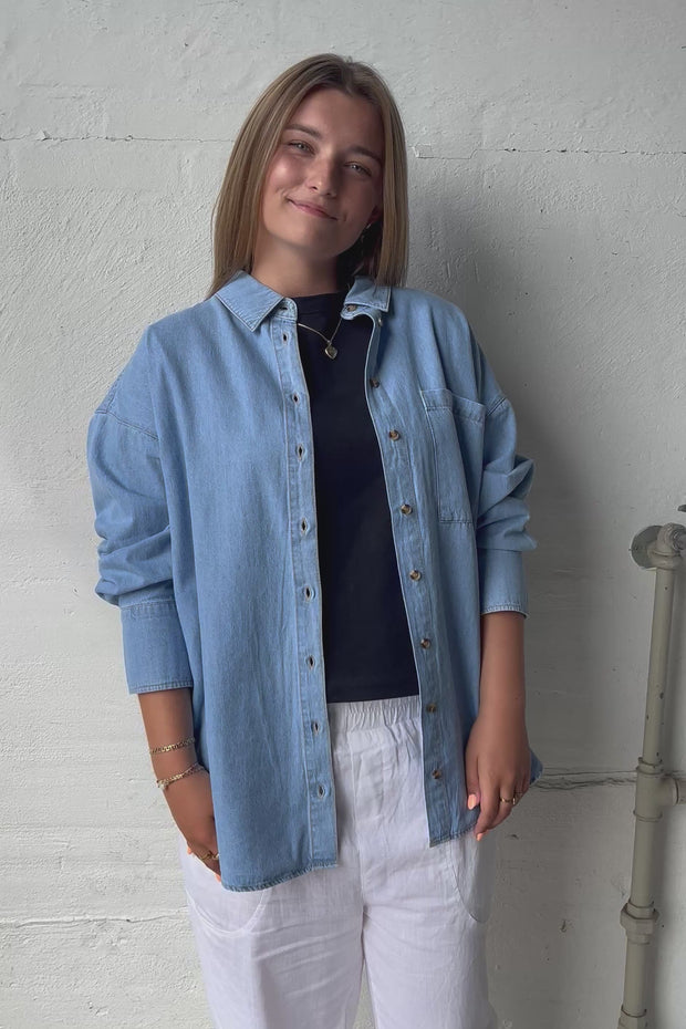 Lisea Shirt 205483 | Light Blue Denim | Shirt fra Freequent