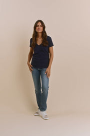 Arden Organic V-neck Tee | Navy | T-Shirt fra Mos Mosh