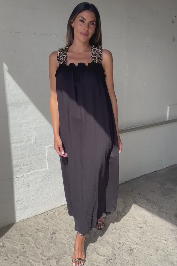 Leopard strap dress | Sort | Kjole fra Avery
