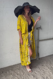 Kauai Kimono | Yellow Tiedye | Kimono fra Statebird