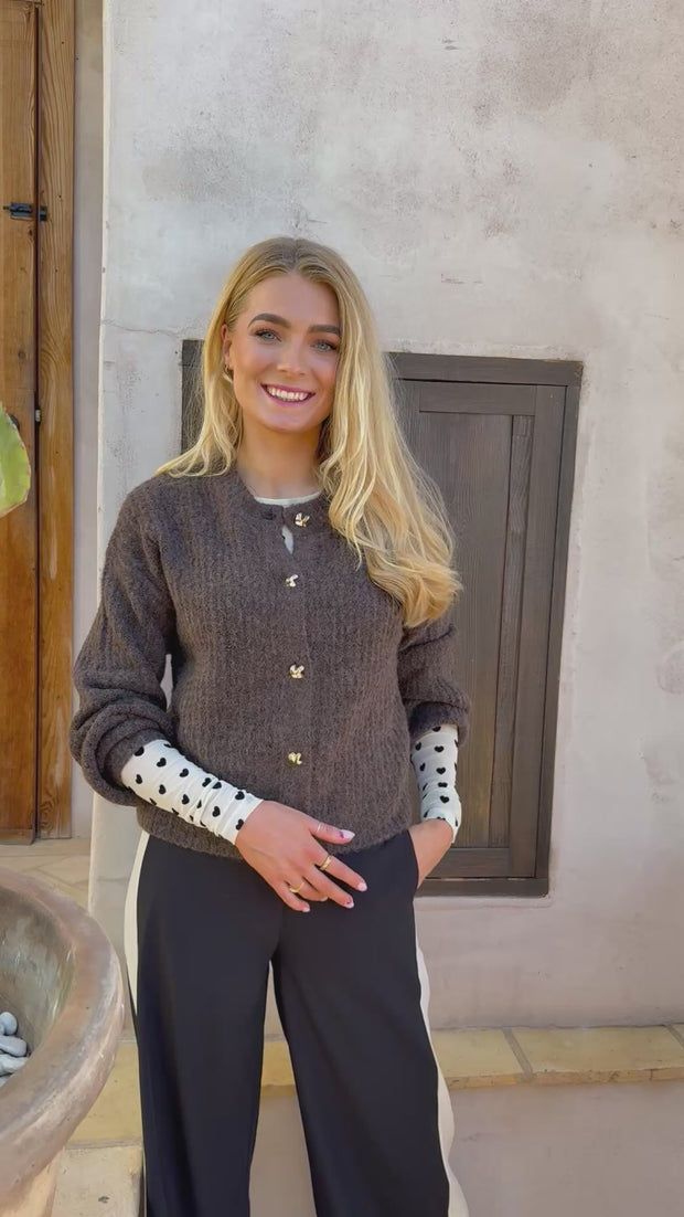 Fro O Neck Cardigan | Chocolate | Strik fra Liberté