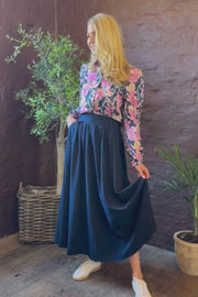 Flora Ls Blouse | Navy Rose Flowers | Bluse fra Liberté