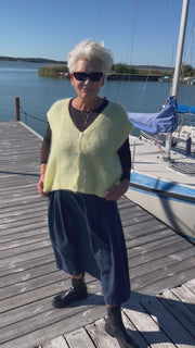 Sleeveless vest in 80% kid mohair V7485 | Light Yellow | Strik fra Atelier C