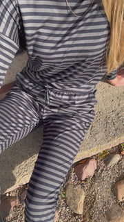 Alma Pants | Dark Grey Black Stripe | Bukser fra Liberté