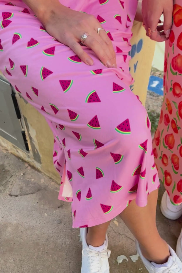 Alma T-Shirt Dress | Pink Watermelon | Kjole fra Liberté