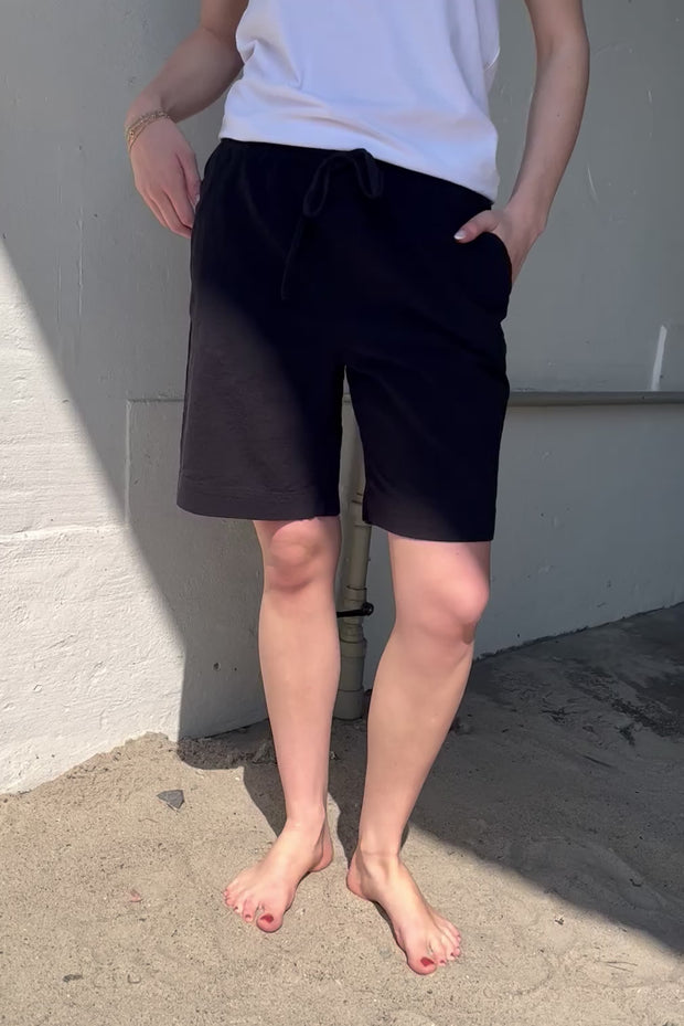 Emu Shorts | Sort | Shorts fra Statebird