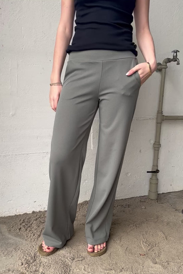 Freya Long Pants | Army | Bukser fra French Laundry