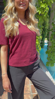 Ulla Ss Vneck Tshirt | Bordeaux | T-Shirt fra Liberté