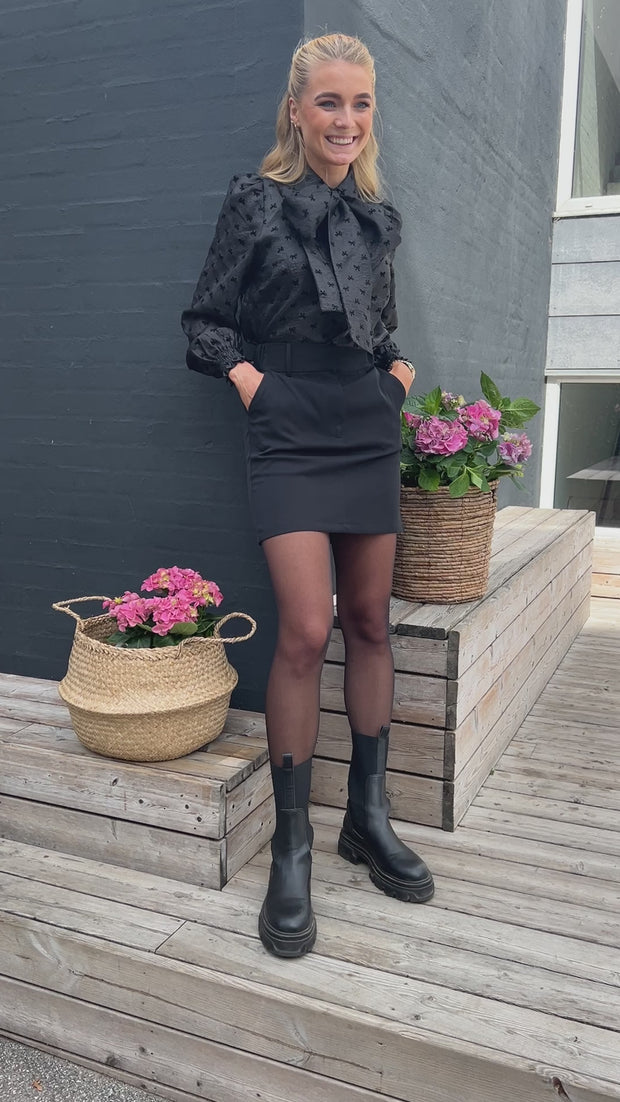 Frede Skirt | Black | Nederdel fra Liberté