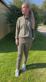 Tini Sweatpants | Olive | Sweatpants fra State Bird