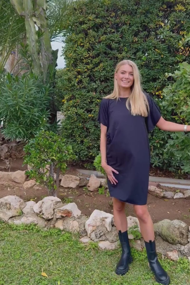 Alma Tunic | Black | Kjole fra Liberté