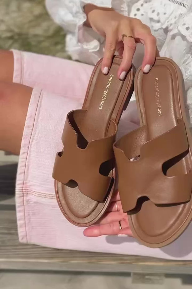 Ivy - Leather Slippers | Cognac | Slippers fra Copenhagen Shoes