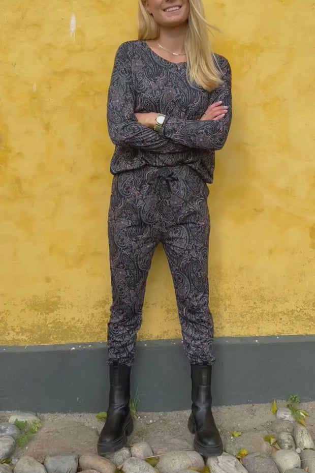 Alma Pants | Night Sky Paisley | Bukser fra Liberté