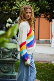 90er Regenbogenpullover | Stricken von Avery