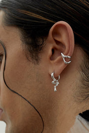 River Ear Cuff | Ørering (1 stk) fra Maria Black