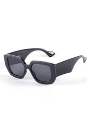 Yami Sunny Shades | Black | Solbriller fra By Timm