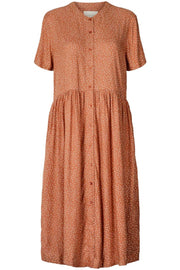 Aliya Dress | Hazel | Kjole fra Lollys Laundry