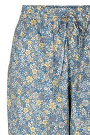 Mona Pants | Blue | Blomstret bukser fra Lollys Laundry