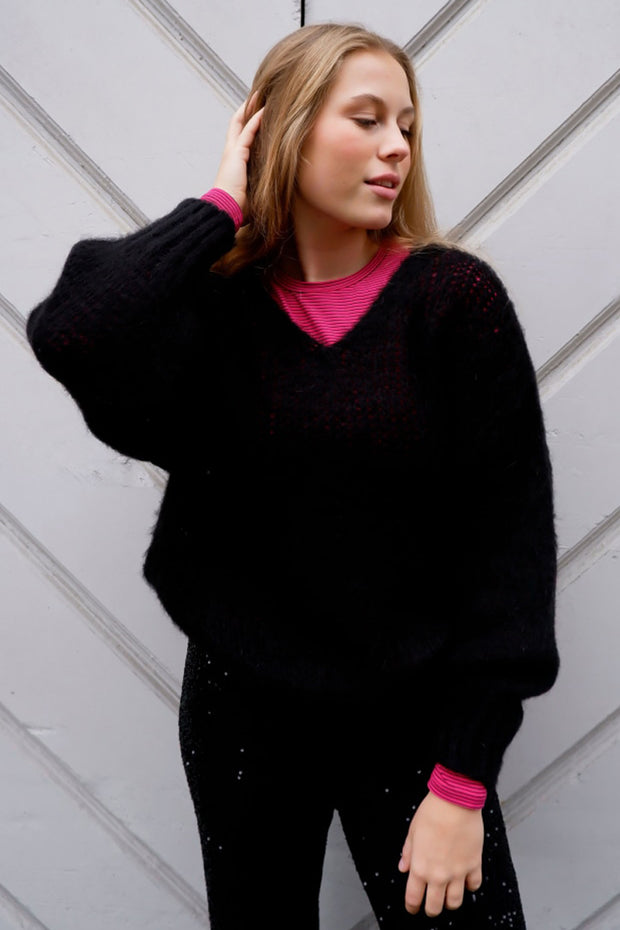 Simona Knitted Jumper | Black | Bluse fra Black Colour