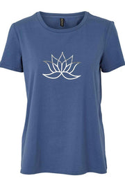 Lotus | Blue | T-shirt fra Prepair