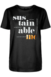 Fenja Tee Sus Sustain | Black | T-shirt med tekst fra Freequent