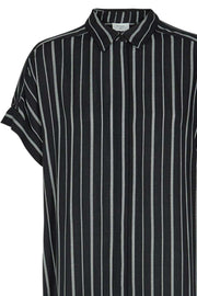 Dea shirt dress | Black & Offwhite | Skjortekjole fra Freequent