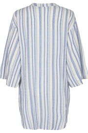Nina shirt stripe | Blå & Hvid | Stribet storskjorte fra Freequent
