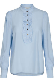 April Shirt | Forever Blue | Bluse med flæser fra Freequent
